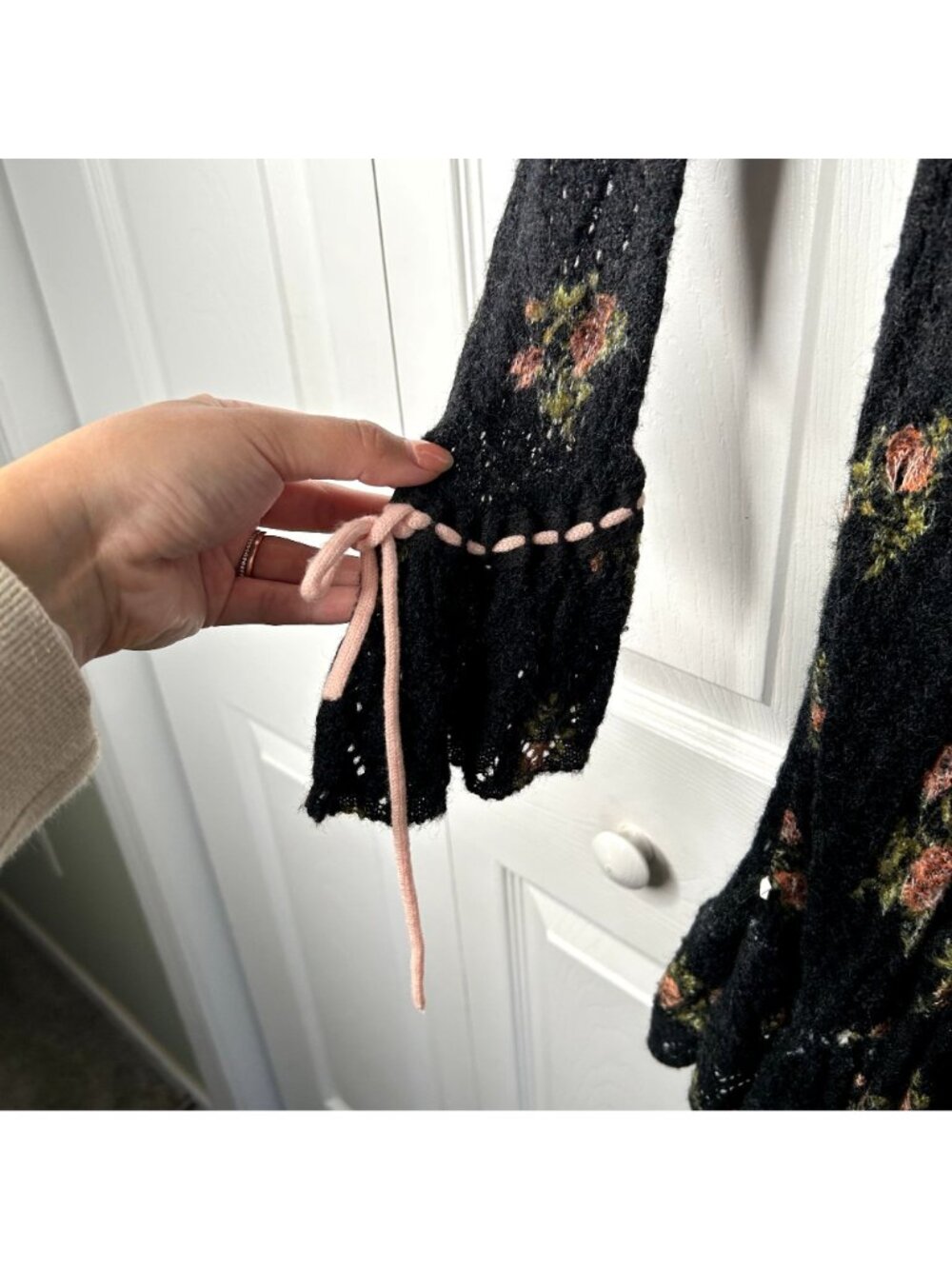 Free People Rose Petal Black Floral Knit Long Sleeve Dress Women's Size Small - Picture 4 of 11